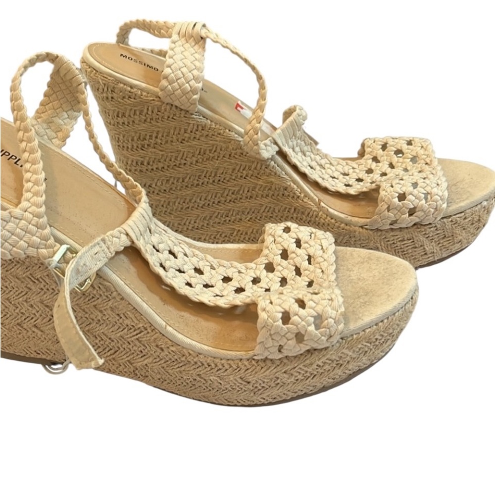 Mossimo Supply Co. Size 10 Ivory platform heels macrame look